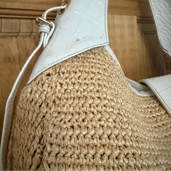 Jimmy Choo Beige and White Raffia Shoulder Bag - Picture 8 of 16